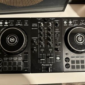 Pioneer DJ DDJ-400 Controller